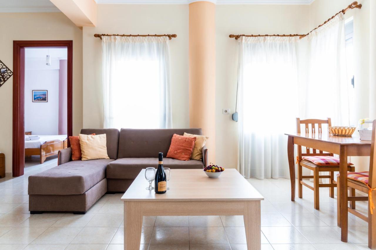 Work-Friendly Central Apartments, Sarandë Exterior foto