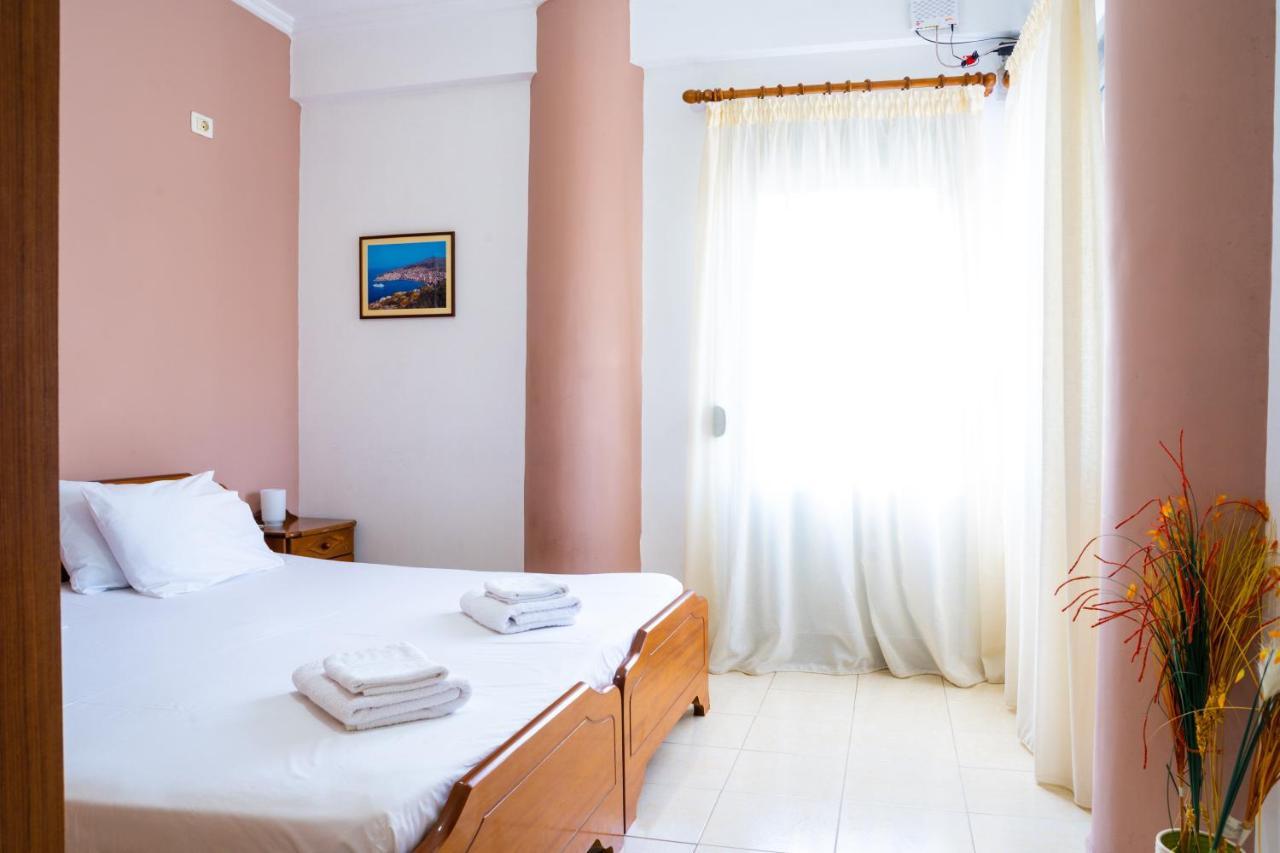 Work-Friendly Central Apartments, Sarandë Exterior foto