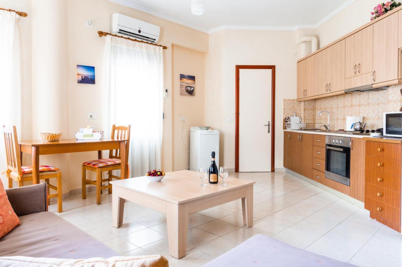 Work-Friendly Central Apartments, Sarandë Exterior foto
