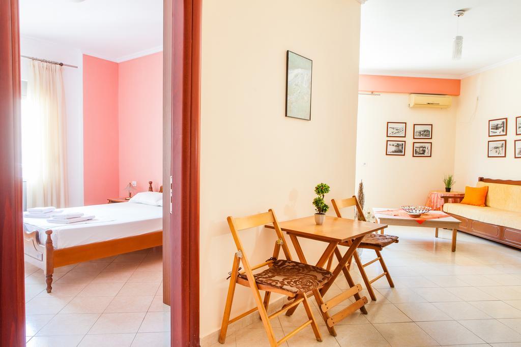 Work-Friendly Central Apartments, Sarandë Exterior foto